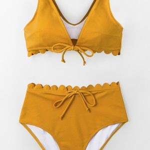 BRIGHT YELLOW TIE-FRONT SCALLOPED BIKINI